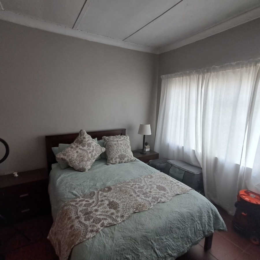 4 Bedroom Property for Sale in Universitas Free State